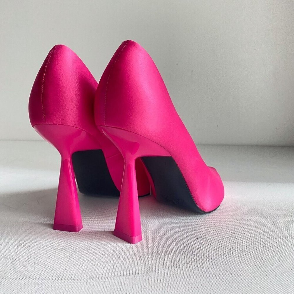 NWT Zara Pink Satin Pointy Toe  heels 41 - Picture 2 of 10